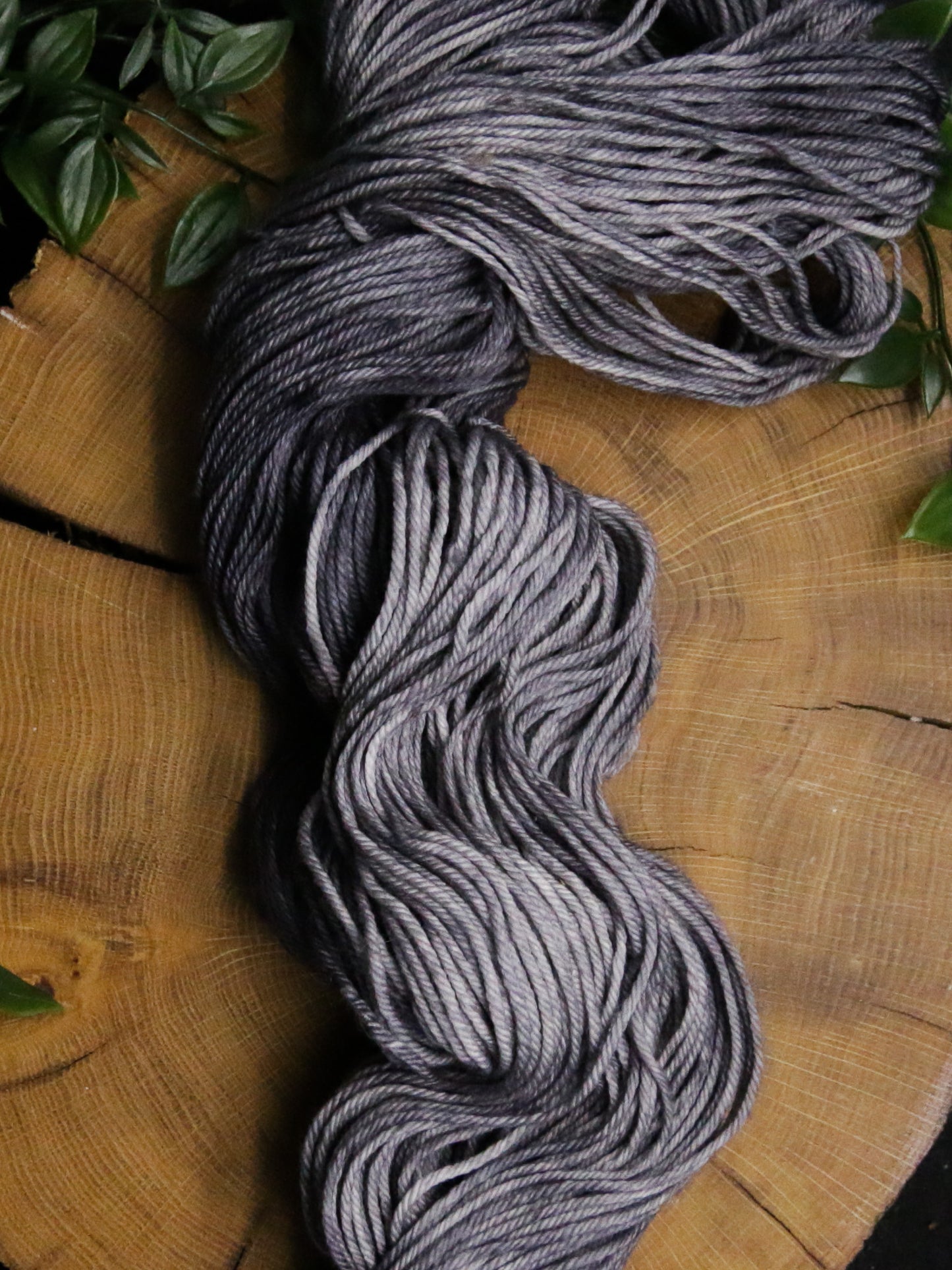 Gauntlet - Plump 85 - DK Weight