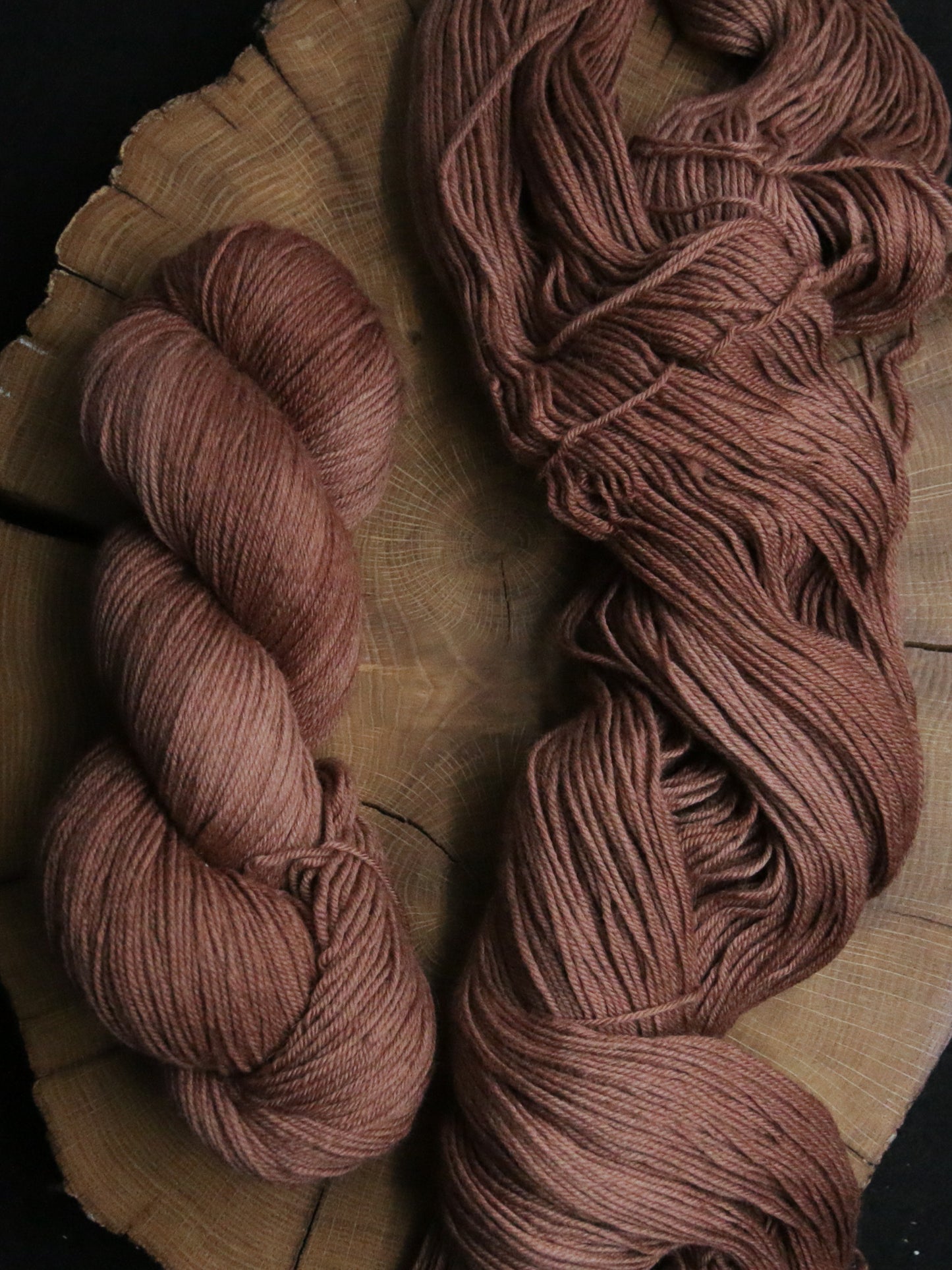 Fawn - Non-Superwash - Fingering