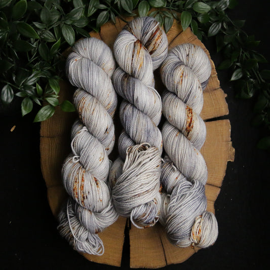 Tiramisu - Sweater Quantity and Dyed to Order