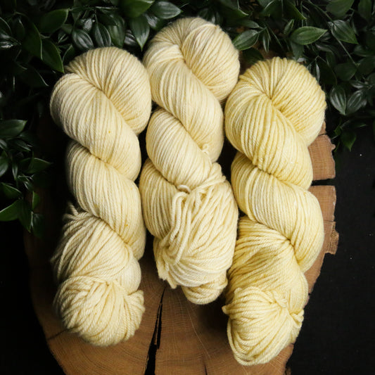 Spring Sunbeam - Plump 85 - DK Weight