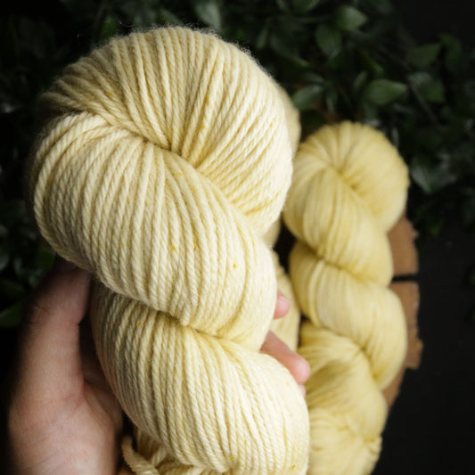 Spring Sunbeam - Plump 85 - DK Weight