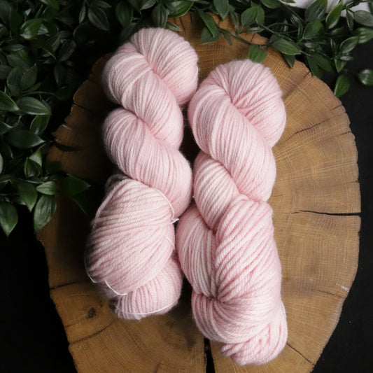 Bubblegum *lite* - Merino Squish - DK Weight