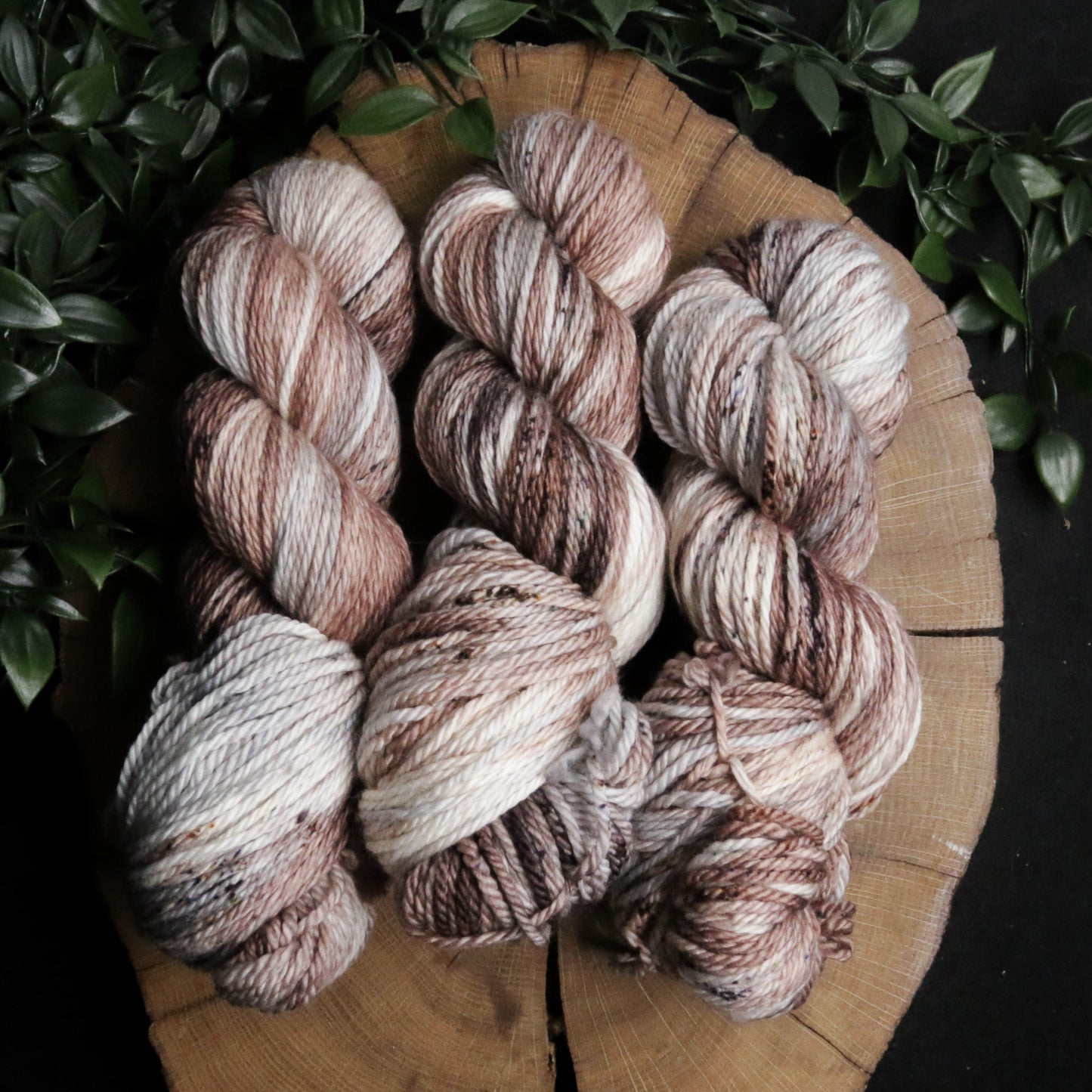 Ghost Woods *dark* - Merino Squish  - Worsted Weight