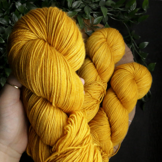 Golden Crisp - Merino Squish - Fingering Weight