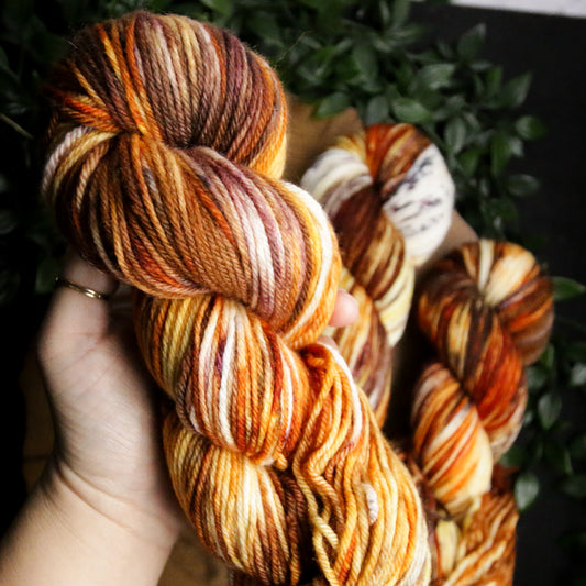 Autumn Splendor - Plump 85 - DK Weight