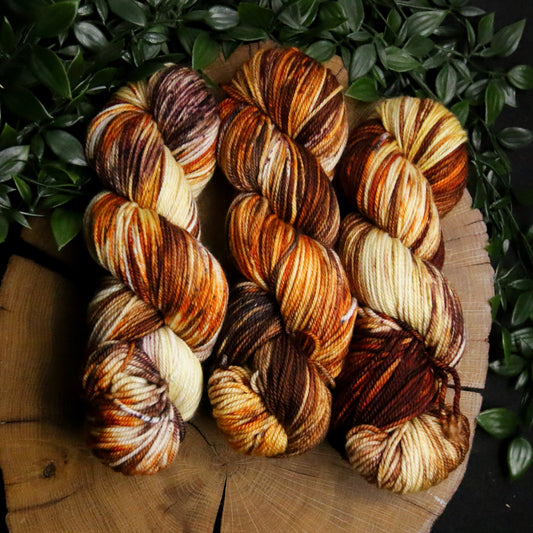 Autumn Splendor - Deluxe MCN - DK Weight