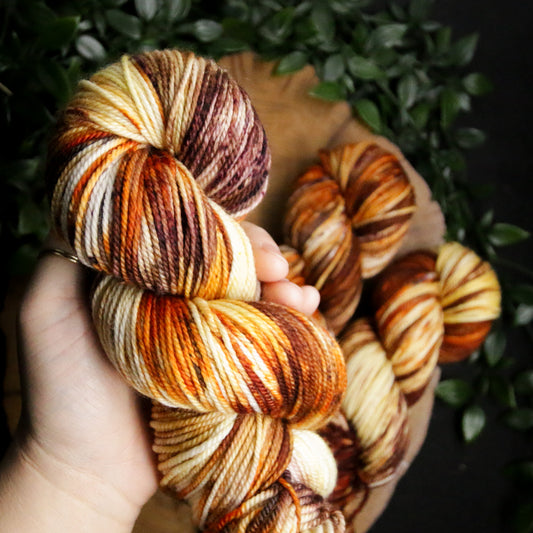 Autumn Splendor - Deluxe MCN - DK Weight