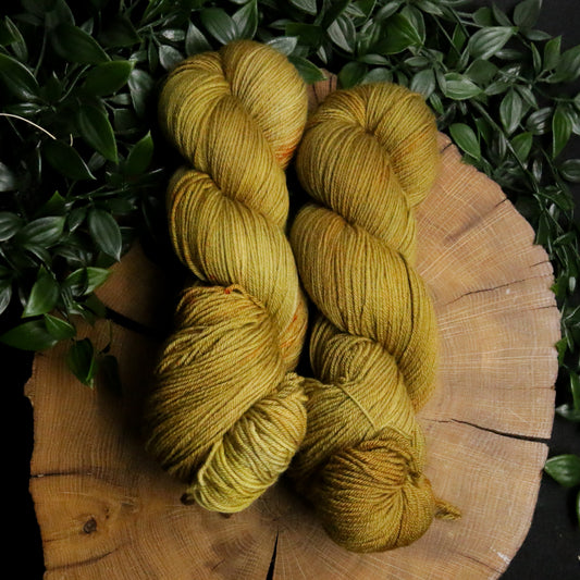 Decaying Leaves - Non-Superwash - Fingering Weight