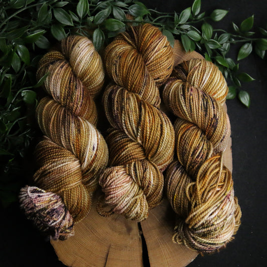 Vintage Bookshop - Highland Twist 2-Ply - DK Weight