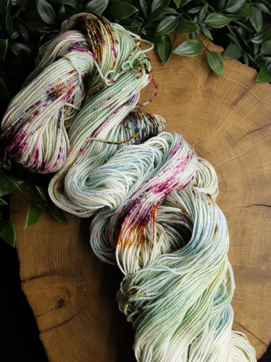Fairy Ring - Vibrant 80/20 - Fingering