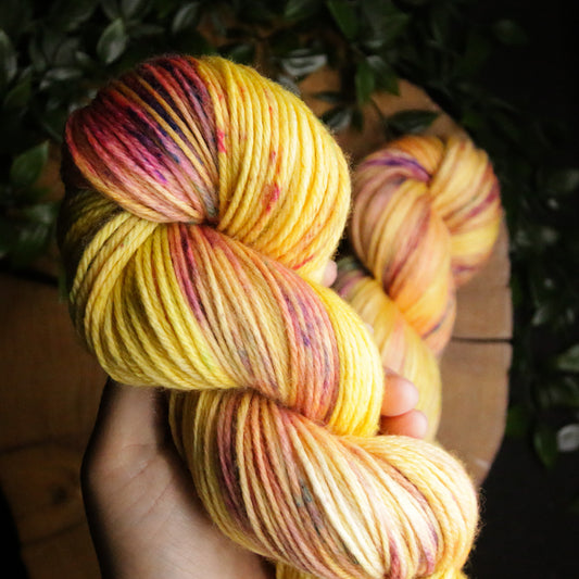 Pocket Full of Sunshine *soft* - Classic Merino - DK Weight