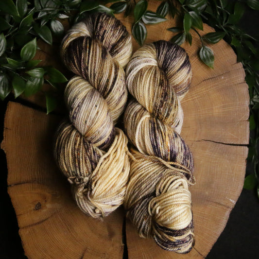 Dye Sink Skein - Round 100 DK - Sale