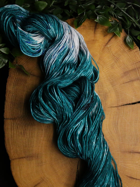 Dye Sink Skein - Round 100 DK - Sale