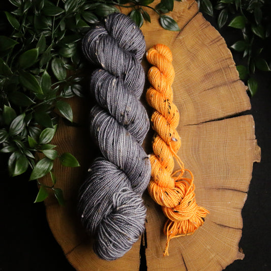 Peekaboo Rainbow - Tweed Sock Set (100g + 20g) - Fingering Weight