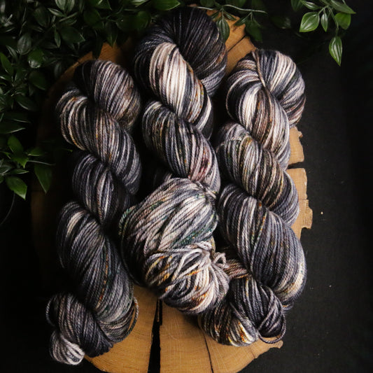 Black Jasper - Vibrant 80/20 - DK