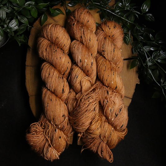 Bee's Picnic - Tweed - Fingering Weight