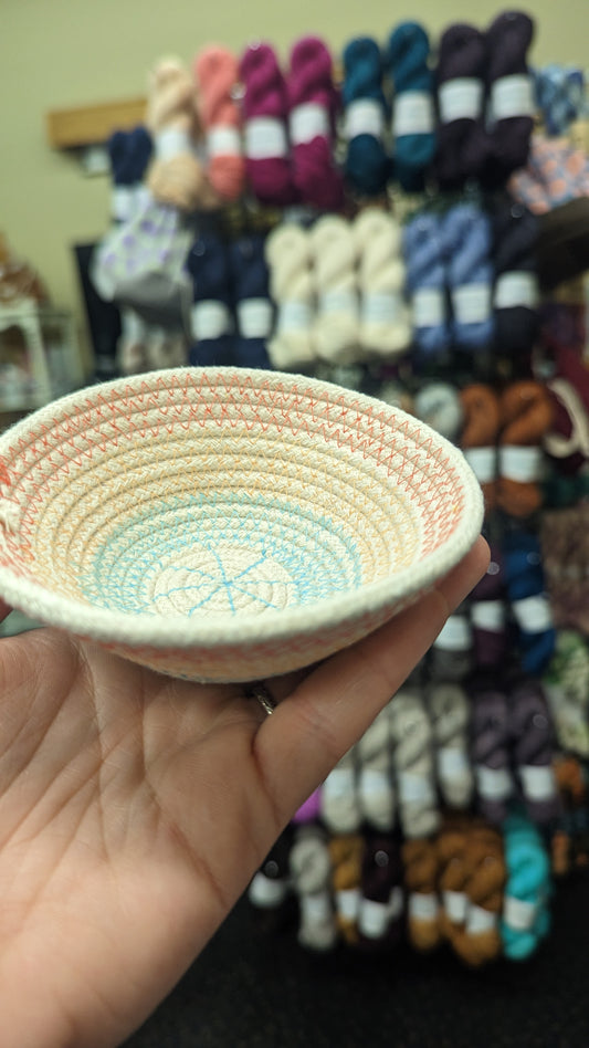 Yarn Bowl