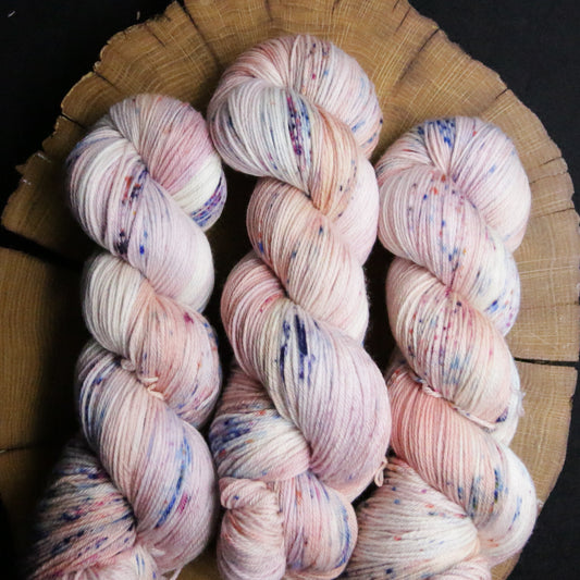 Girlfriend - Classic Merino - Fingering