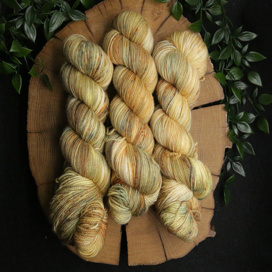 Dye Sink Skein - Vibrant 80/20 - Fingering